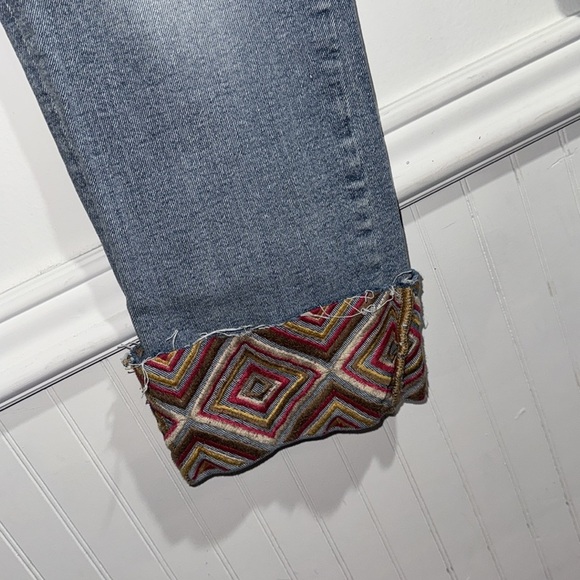 DRIFTWOOD Colette jeans Blue embroidered cuff 29 waist NEW boho Patterned - Picture 2 of 6
